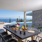 Ilania Luxury Tsoukaládhes