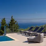 Ilania Luxury Vila