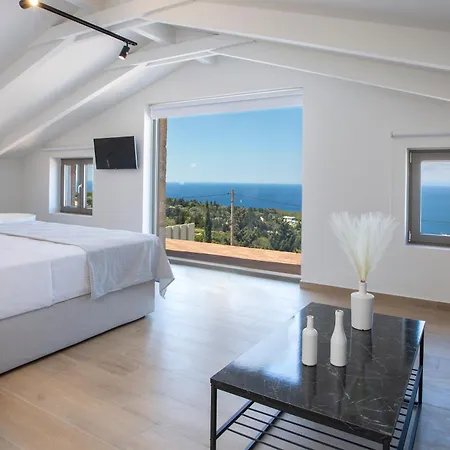 Villa Ilania Luxury Tsoukaládhes