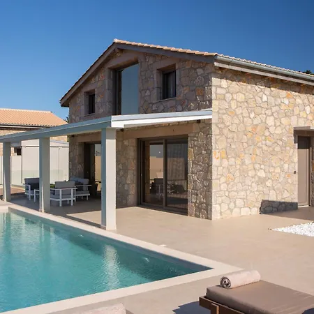 Ilania Luxury Villa *