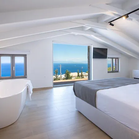 Ilania Luxury Tsoukaládhes