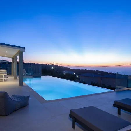 Ilania Luxury *