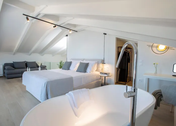 Ilania Luxury Βίλα