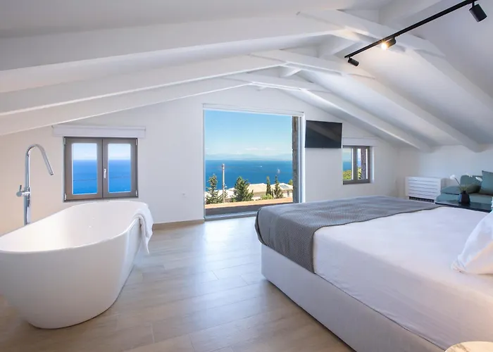 Ilania Luxury Τσουκαλάδες