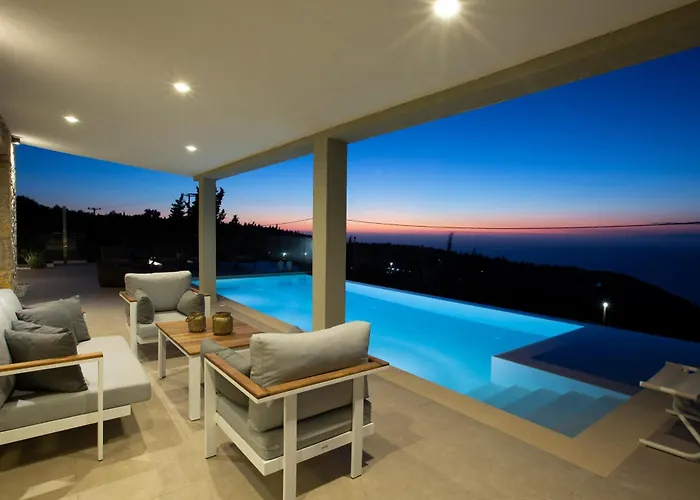 Ilania Luxury * Τσουκαλάδες