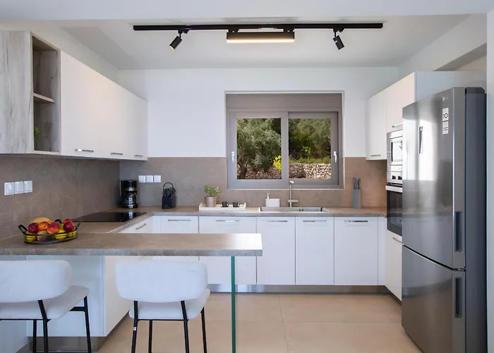 Ilania Luxury Τσουκαλάδες